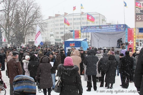 Народне віче у Луцьку. ФОТО