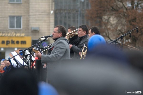 Народне віче «За європейську Україну!» в Луцьку. ФОТО
