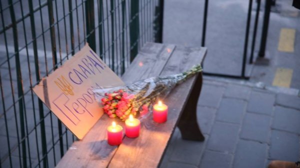 Лучанин в Китаї організовує Євромайдан