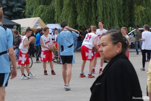 Свято спорту в центрі Луцька. ФОТО