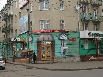 У Луцьку просять відновити роботу годинника в центрі