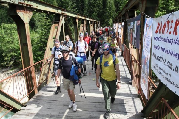 Лучани перемогли в екстремальних перегонах Карпатами. ФОТО