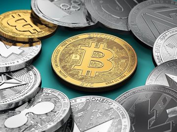 Розповіли, хто із волинян-посадовців має криптовалюту