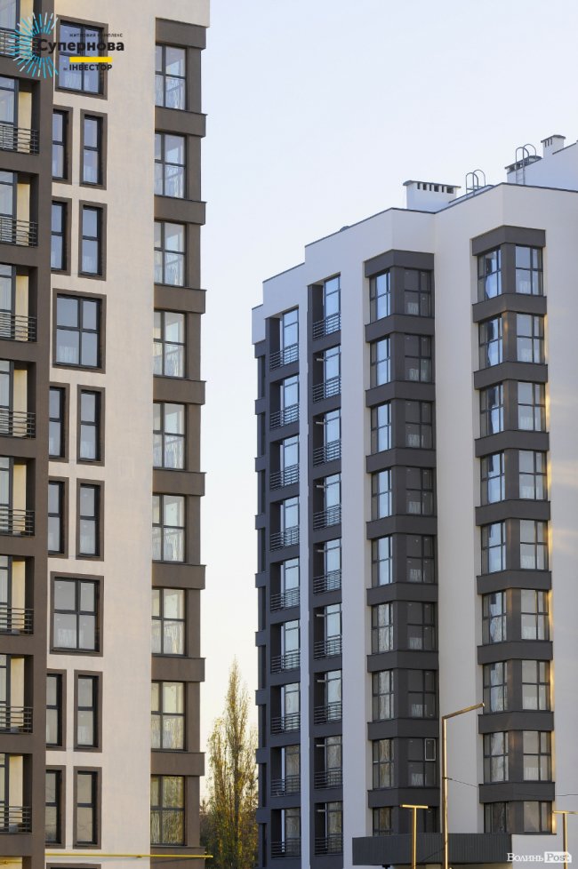 Звіт з будівництва ЖК «Супернова»: у четвертому будинку встановлюють вікна*