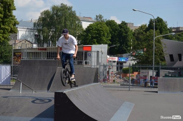 В Луцьку відбувся турнір зі скейтингу. ФОТО