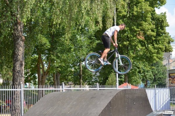 В Луцьку відбувся турнір зі скейтингу. ФОТО