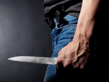 Волинянин, який встромив ніж у груди своєму гостеві, перебуватиме під вартою