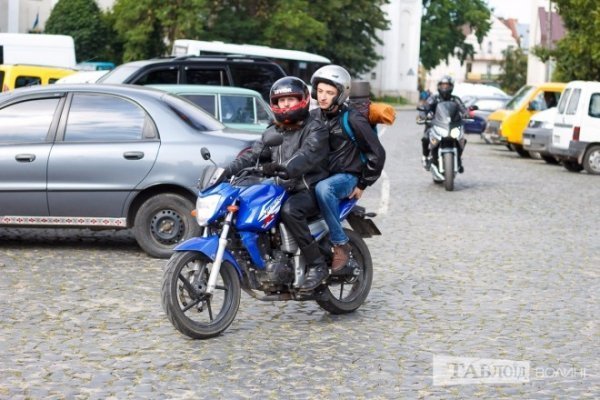 Понад півсотні байкерів з Волині та закордону проїхалися Луцьком. ФОТО