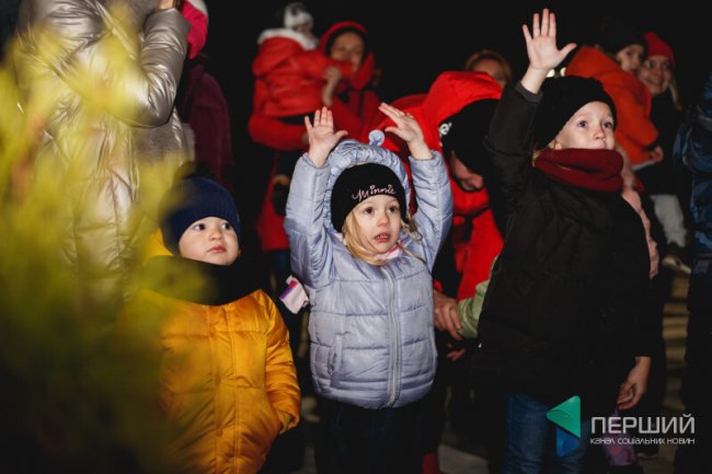 У «Супернову» завітав святий Миколай. ФОТО*