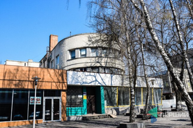 На місці радянського магазину «Мисливець» у центрі Луцька відкриють відділення банку