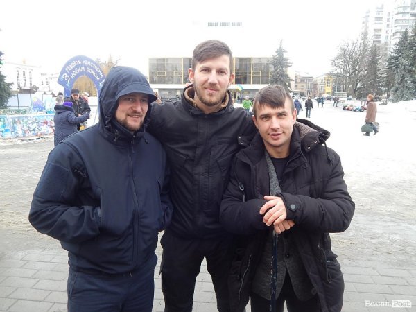 У Луцьку флешмобом відзначили День Соборності та Свободи