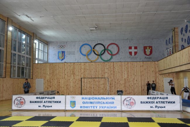 У Луцьку відремонтували спорткомплекс «Колос», який був у досить  плачевному стані. ФОТО