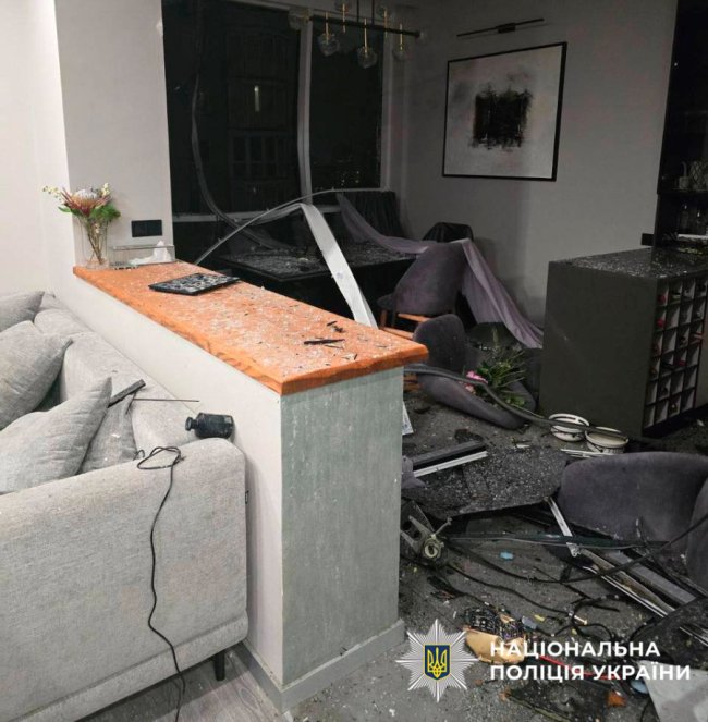 У Києві два дрони влетіли у квартиру та балкон багатоповерхівок і не розірвались, - поліція