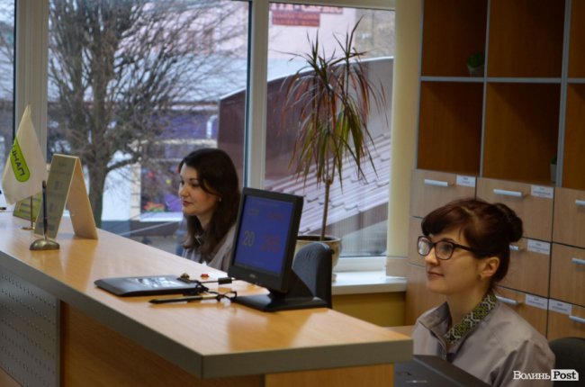 «Ви круті»: замміністра проінспектувала роботу луцького ЦНАПу. ФОТО