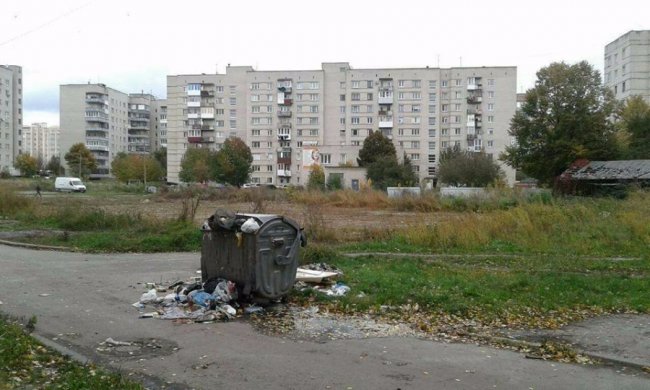  Лучан, які викидають «заборонені» речі в контейнери, штрафуватимуть