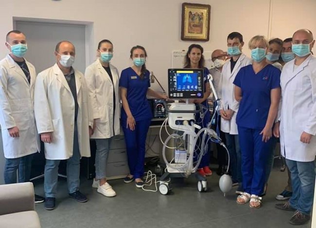 Лікарня на Волині придбала апарат ШВЛ, який допоможе рятувати життя важкохворим пацієнтам з COVID-19