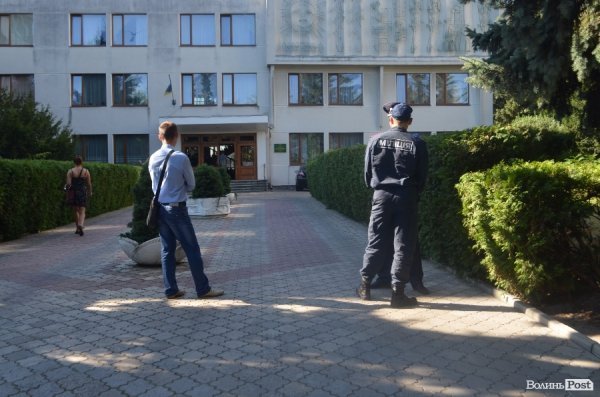 Волинським ультрас пропонували гроші за мітинг під лісовим господарством?