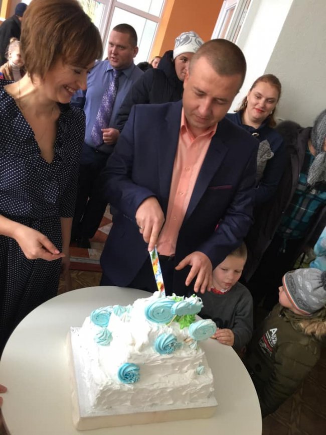 На Волині інклюзивний центр отримав спецавтомобіль. ФОТО