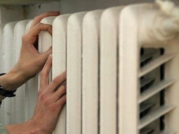 Декілька будинків у Луцьку – без тепла через витоки на мережах 