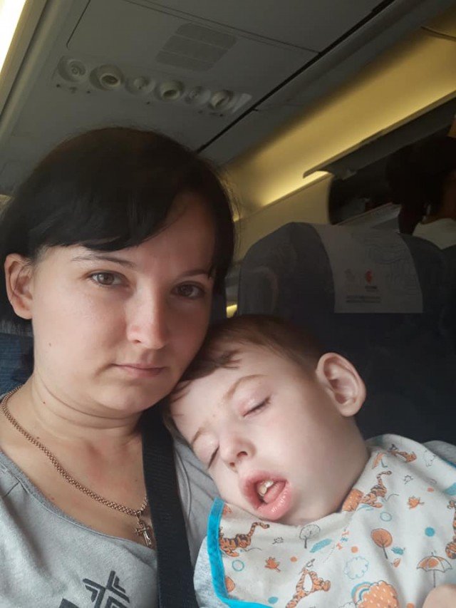 З'явився шанс на нормальне життя: у китайській клініці погодились лікувати важкохворого волинянина