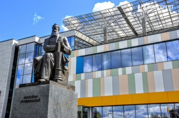 Оновлений кінотеатр «Промінь»: бачення автора, влади та лучан. ФОТО