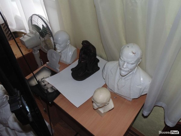 «Апокаліпсис» в офісі волинських комуністів. ФОТО