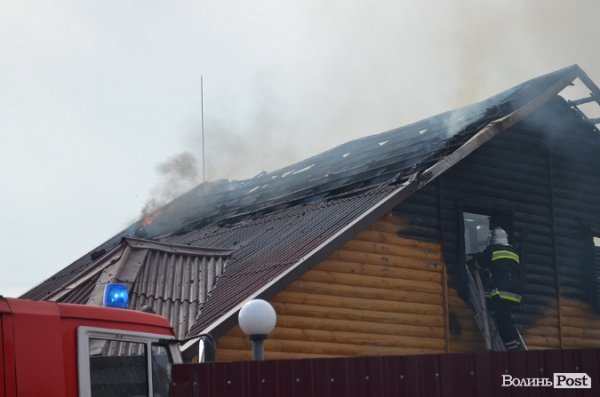 Пожежа під Луцьком: горіли Озерецькі бані. ФОТО