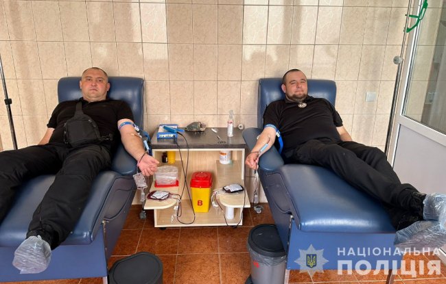 Волинські поліцейські долучилися до здачі крові