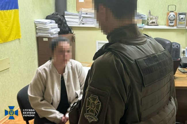 Готувала удари по Полтавщині: СБУ вполювала нову зрадницю