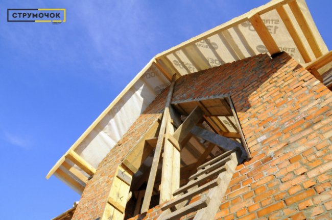 «Інвестор» перетворює пустир під Луцьком на унікальний житловий комплекс. ФОТО*