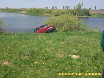 Трагедія на Волині: авто роздавило чоловіка. ФОТО 18+