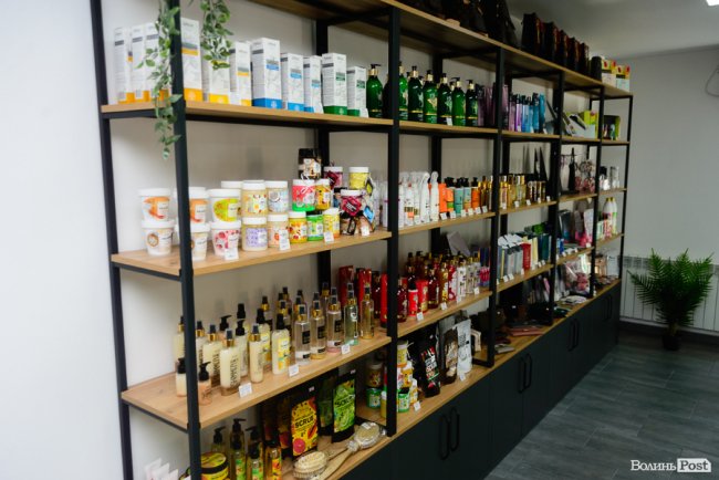 «Світ краси»: у Луцьку відкрили магазин якісної косметики та вишуканих аксесуарів*