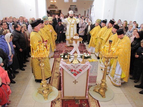 У Луцьку на Дубнівській відкрили нову церкву. ФОТО. ВІДЕО