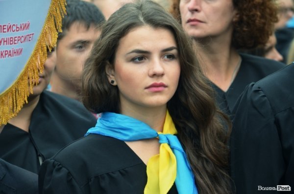 Фотопогляд: посвята в студенти першокурсників СНУ