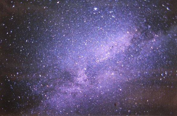 Чумацький Шлях - наша галактика! Довга витримка. Яка - вже забув :)