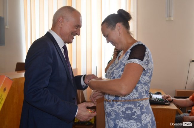 Від 5 до 11 дітей: у Ківерцях нагородили матерів-героїнь. ФОТО