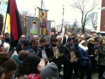У Володимирі-Волинську відкрили пам'ятну дошку на честь загиблих на Майдані. ФОТО