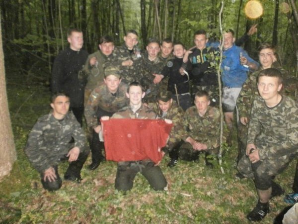 На Волині 350 молодих людей «воювали» в лісах. ФОТО. ВІДЕО