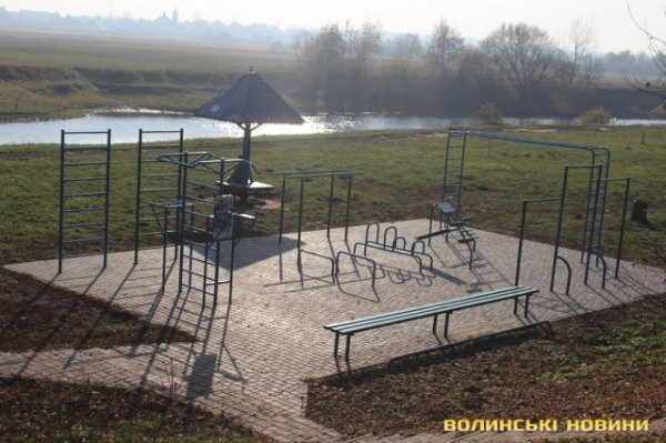 Чи безпечні атракціони у Центральному парку в Луцьку? ФОТО*