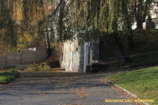 Чи безпечні атракціони у Центральному парку в Луцьку? ФОТО*