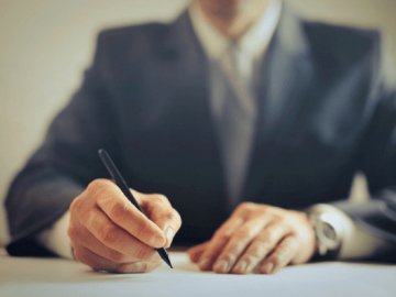 В Україні почав діяти закон про трудові відносини під час воєнного стану