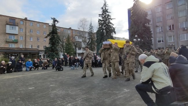 На Волині попрощалися з Героєм Вадимом Ковальчуком, який вважався зниклим безвісти
