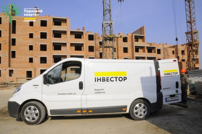 У ЖК «Парковий квартал» розпочали перекриття другого будинку. ФОТО*