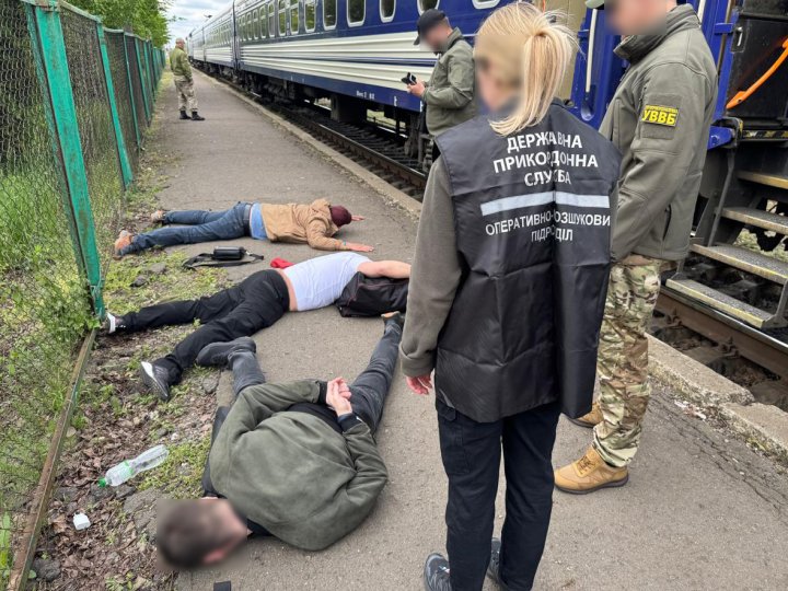 23-річний правоохоронець з Буковини намагався переправити через волинський кордон трьох військовозобов’язаних чоловіків