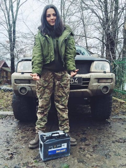 Кухар волинської бригади увійшла в ТОП-11 красунь-бійців АТО. ФОТО