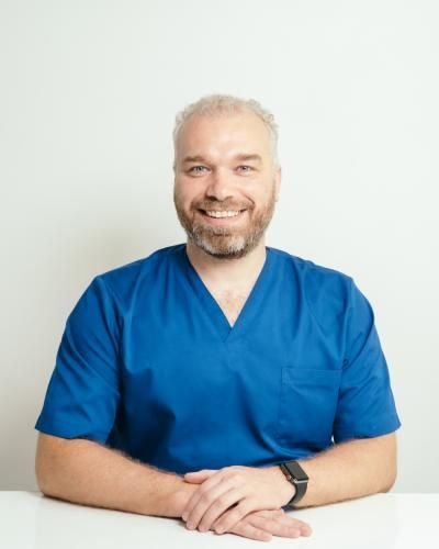 Другий тур виборів мера: за кого голосуватимуть авторитетні лучани* 