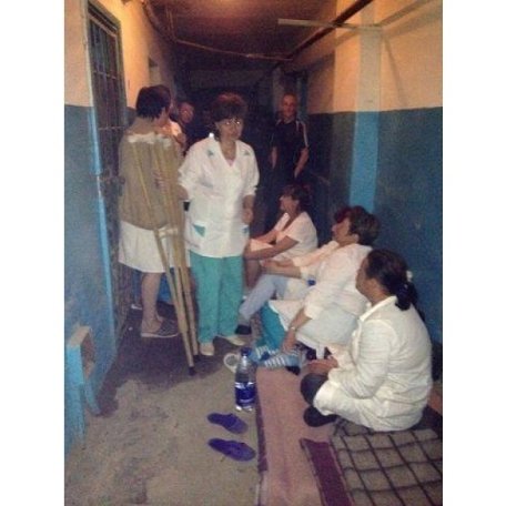 У Слов'янську люди живуть в бомбосховищах. ФОТО. ВІДЕО