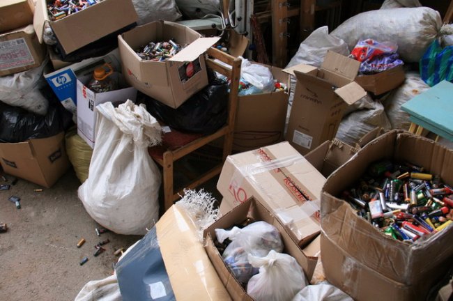 Лучани за 4 роки зібрали 8 тонн відпрацьованих батарейок