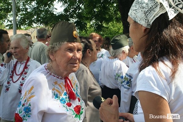 У Луцьку вшанували політв'язнів. ФОТО
