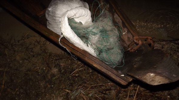 Ловили рибу, а зловили їх: на Волині «на гарячому» взяли браконьєрів